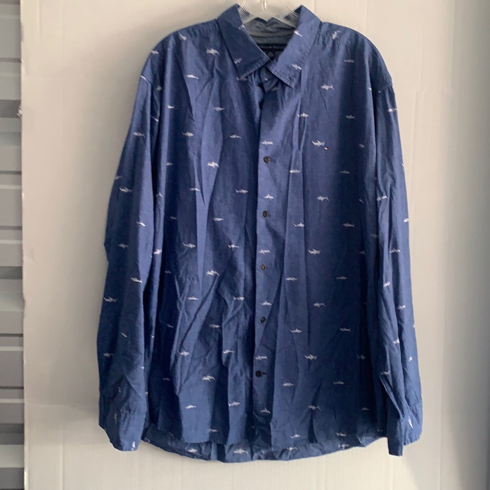 Tommy Hilfiger button up shirt men’s size XL.  Blue with sharks. 1 #A7